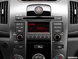  Stereo controls photo